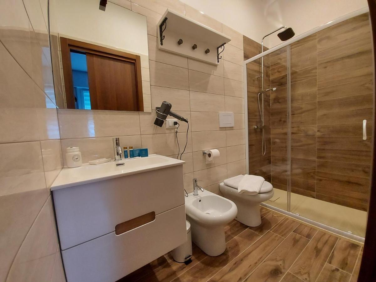 I Tre Marchi Rooms / Camera Mare Termoli Εξωτερικό φωτογραφία